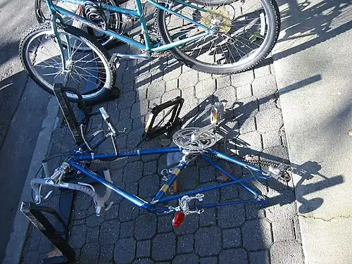 No bike lock can fully secure a bicycle. Here a car jack was used to rupture almost rupture a lock.
