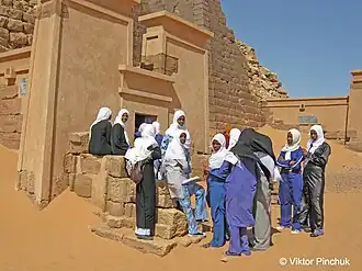Excursion (Meroë, Sudan)