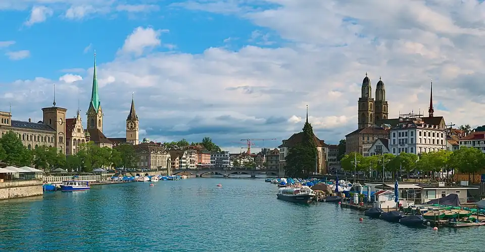 Zürich view Quaibrücke 20200702.jpg