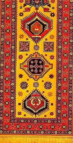 Ковёр «Гараджа». Тебризская школа. Азербайджанский государственный музей ковра и народно-прикладного искусства