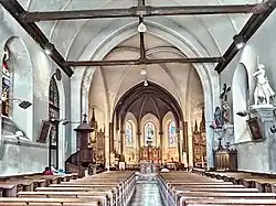 Центральный неф церкви