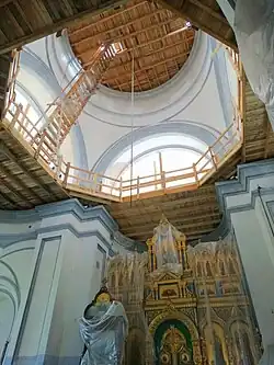 Вид внутри во время реставрации.