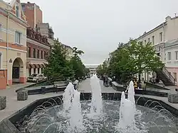 Пешеходная часть улицы