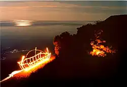 Гелиограффити «Античный корабль», автор участник экспедиции Владимир Бахтов, 2005 г.