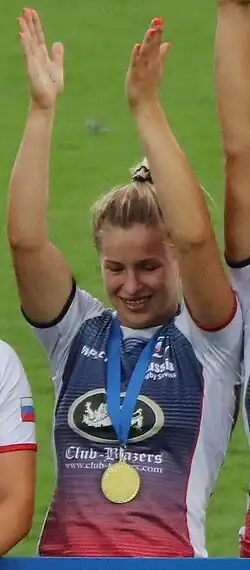 Арина Москаленко на награждении чемпионок Европы 2018 года[англ.] по регби-7 в Казани