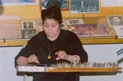 Асья Тагиева играет на кануне