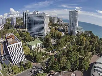 Часть парка у Летнего театра