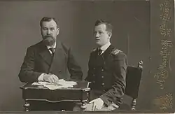 А. А. Шустиков с старшим сыном Сократом, студентом СПбГУ