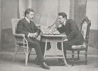 Ф. Баттефелд (слева) и Я. де Гааз (справа); 1908 год