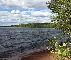 Вид с юго-восточного берега