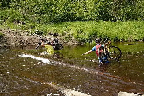 Переход реки вброд