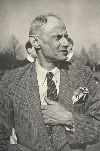 Вивиан Холт в 1953 году, после освобождения из северокорейского плена