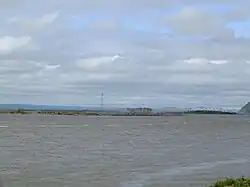 Вид на левый берег Амура и Комсомольский мост в окрестностях села Новый Мир