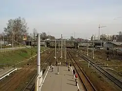 Вид на пути ст. Пискарёвка с пешеходного моста