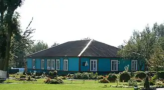 Епархиальный дом при Владимире-Волынском кафедральном соборе, в котором жил священномученик Фаддей (Успенский); на здании установлена плита в память об этом