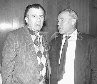 Встреча писателей Анатолия Жигулина (слева) и Виктора Астафьева на творческой встрече 22 марта 1983 года