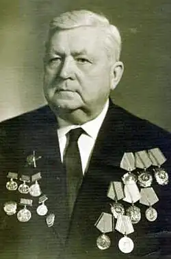 Памятник В. М. Юдину на Новодевичьем кладбище