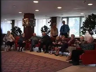 В холле Дома ветеранов кино. 2009 год. Кадр из док. фильма «Дом кино»