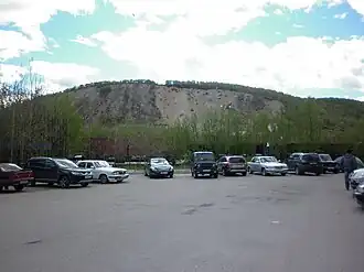 Гора Соловарака весной.