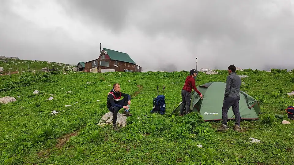 Домик пастухов на Черкеском перевале