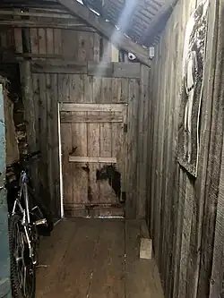 Отдельный вход