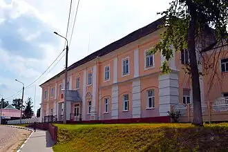 Бывший жилой корпус монастыря