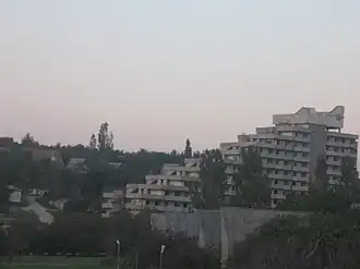 Заброшенная гостиница на территории ТОК им. Мокроусова