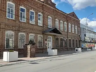 Здание по ул Ленина