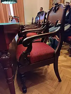 Оригинальная мебель (перетянута обивка)