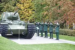 Тяжелый танк КВ-1