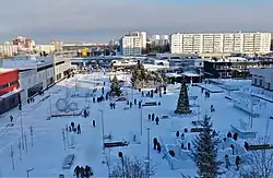 Бульвар у Приволжского рынка через два дня после открытия (декабрь 2020)