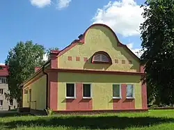 Старое каменное строение