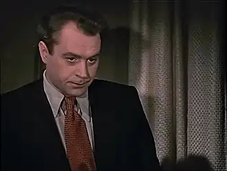 кадр из фильма «Посеяли девушки лён» (1956)