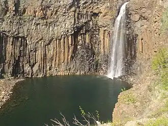 Водопад на Красных камнях