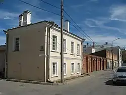 1-я Нижняя улица, слева дом 9