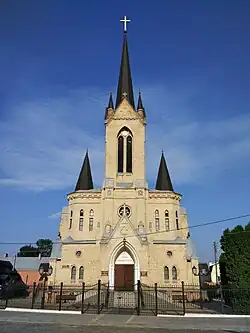 Лютеранская кирха со стороны бывшей Караимской площади (другие изображения).