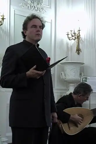 Майкл Чанс на открытии фестиваля Earlymusic-2015. Белый зал Гатчинского дворца-музея.