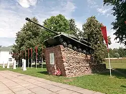 Марьина Горка. Памятник воинам-гвардейцам Краснознамённого танкового корпуса.