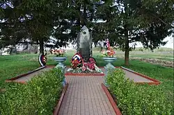 Мемориал Великой Отечественной войны в деревне Щиброво