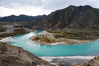 Место слияния рек Чуя и Катунь