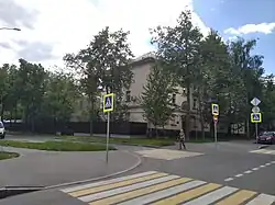 Пересечение Дальнего переулка (слева) и 1-го Донского проезда