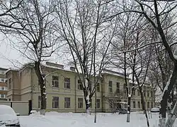 Бывшая школа (дом 14)