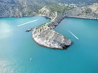 Мыс Капчик и Синяя бухта