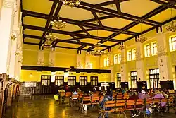 Интерьер сооружения. Зал ожиданий