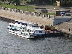 На Днепро — Бугском канале