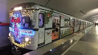 Новогодний поезд на станции Алма-Атинская«Алма-Атинская» 8 января 2018 года