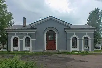 Здание вокзала, фасад со стороны города