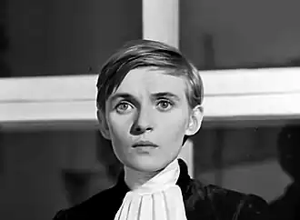 Ольга Гобзева в роли Зои Комиссаровой в фильме «Операция „Трест“» (1967)