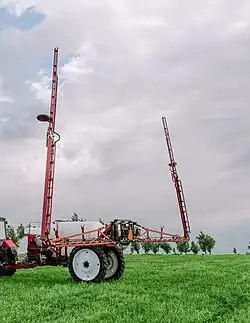 Опрыскиватель сельскохозяйственный прицепной Ростсельмаш TS3200 Satelite