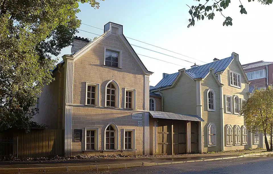 Дом адмирала П. Ф. Анжу